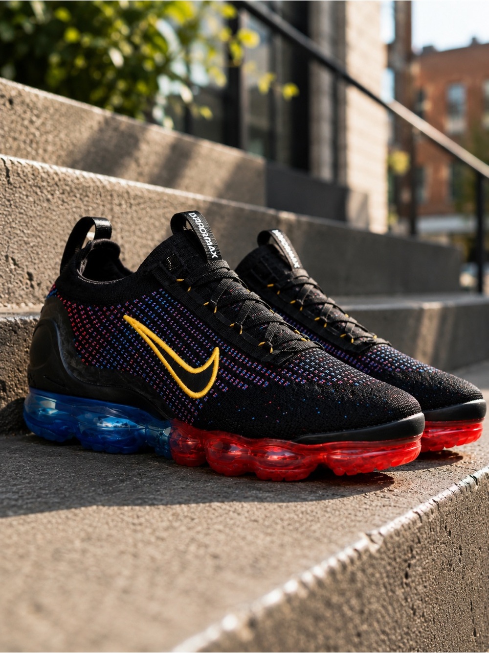 Nike Air VaporMax 2021 Flyknit Sneakers Mens 12 Black Blue Crimson Running Shoes